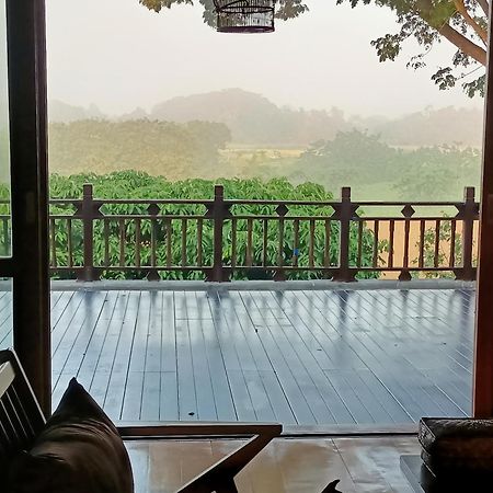 Villa Albizia, Chiang Mai 萨科特山 外观 照片